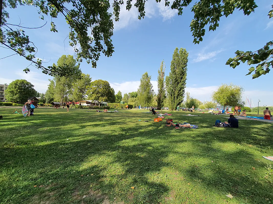 Nereus Park Hotel