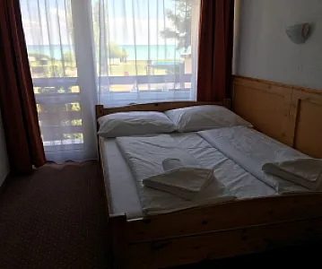 Nereus Park Hotel