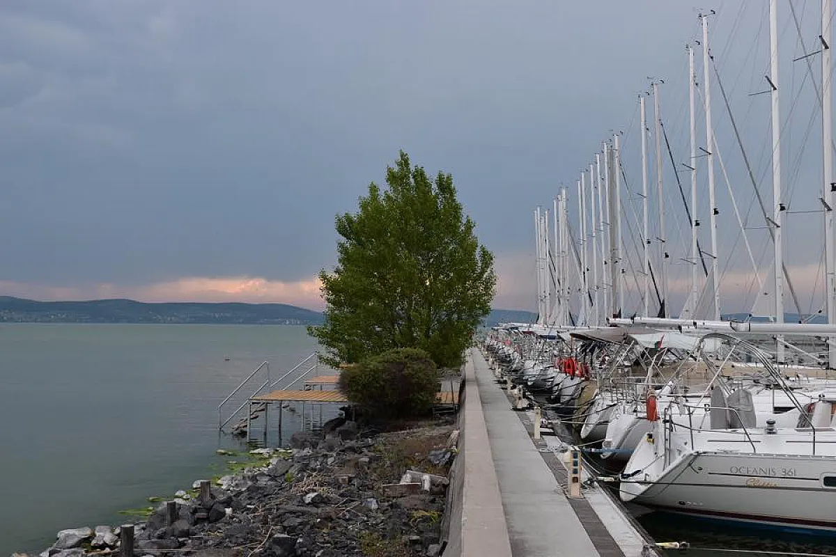 BL YachtClub & Apartments