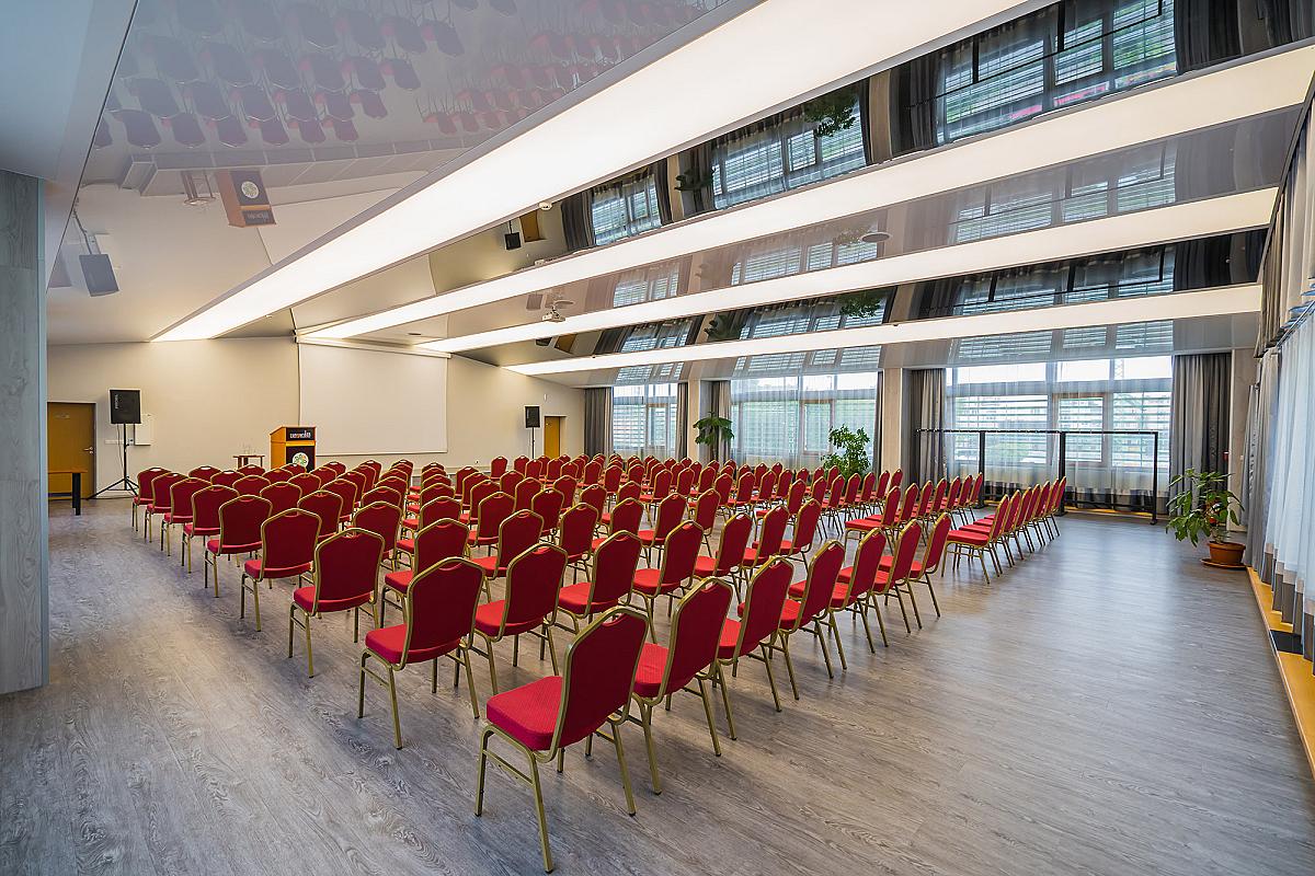 SunGarden Wellness & Conference Hotel