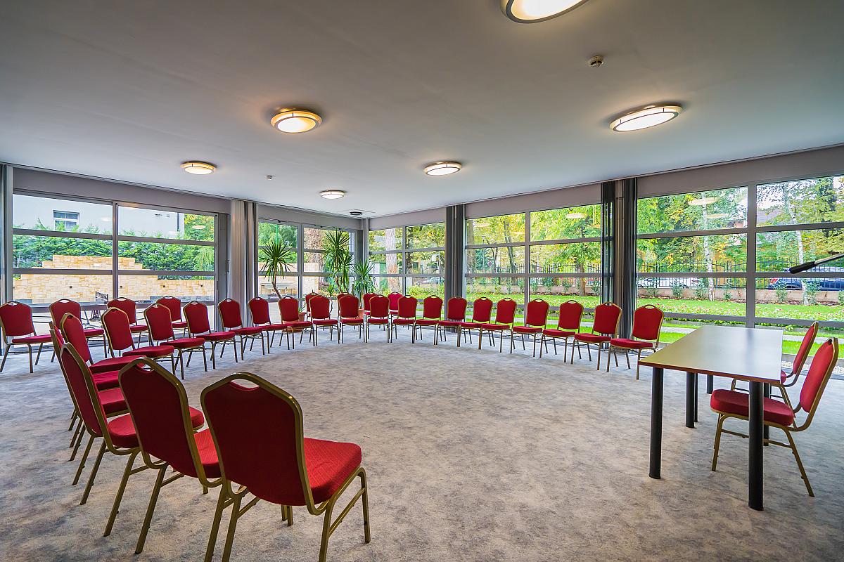 SunGarden Wellness & Conference Hotel