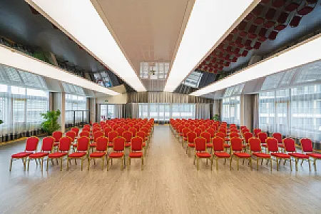 SunGarden Wellness & Conference Hotel