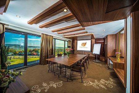 Castellum Hotel Hollókő