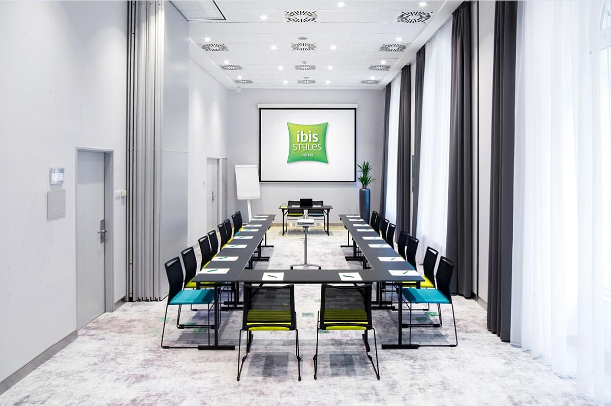 Párizs I-II terembérlés