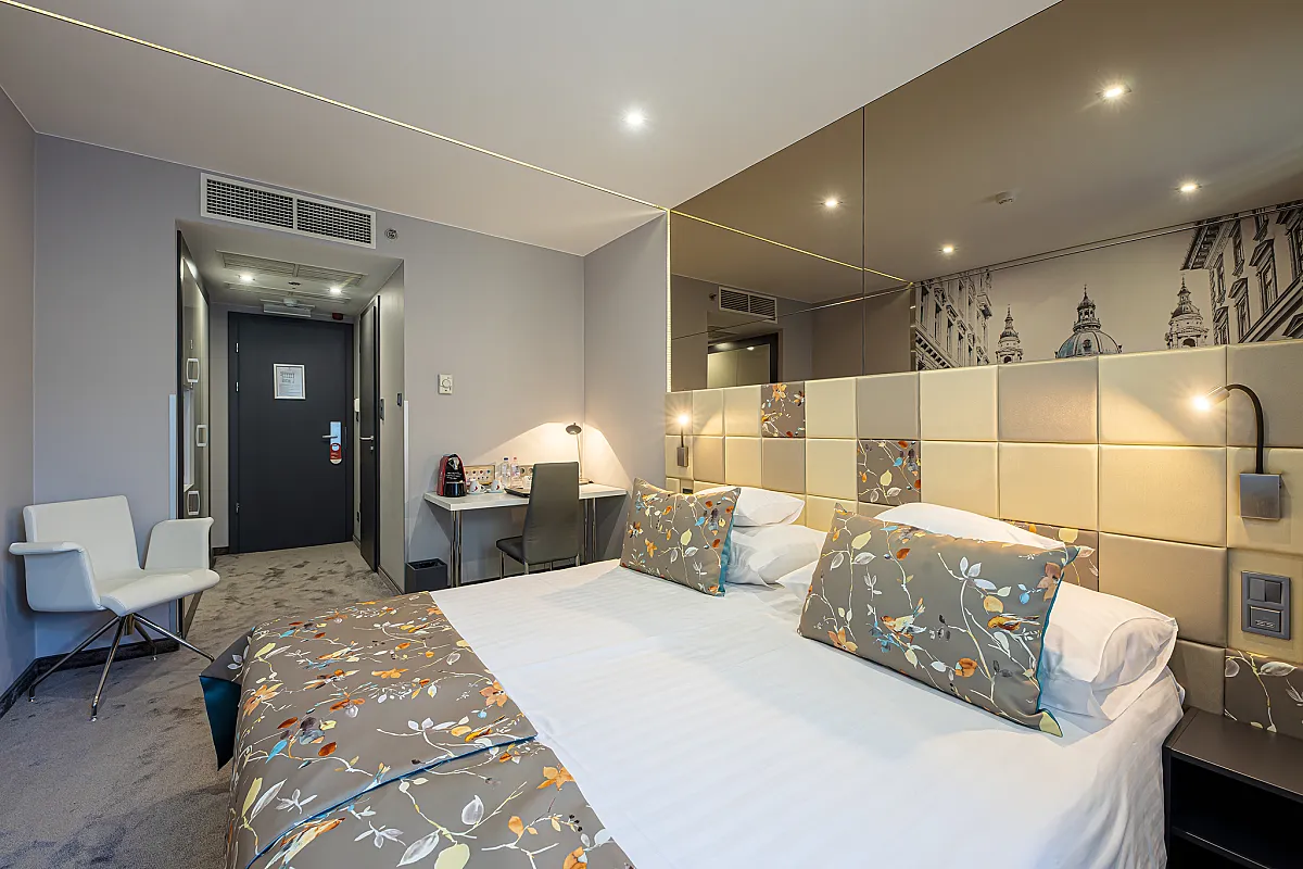 Hotel President
