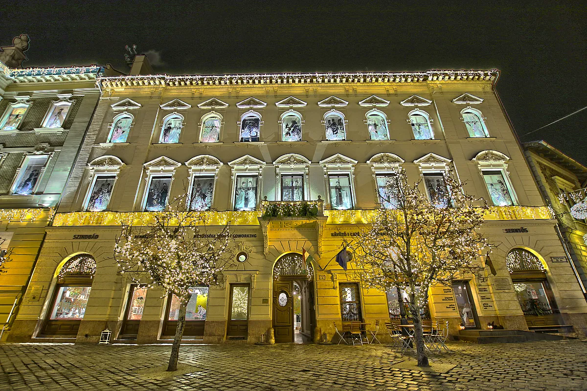 Esernyős Óbudai Kulturális, Turisztikai és Információs Pont