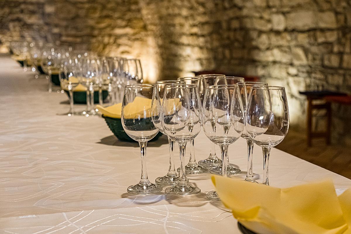 Darab Pince terembérlés