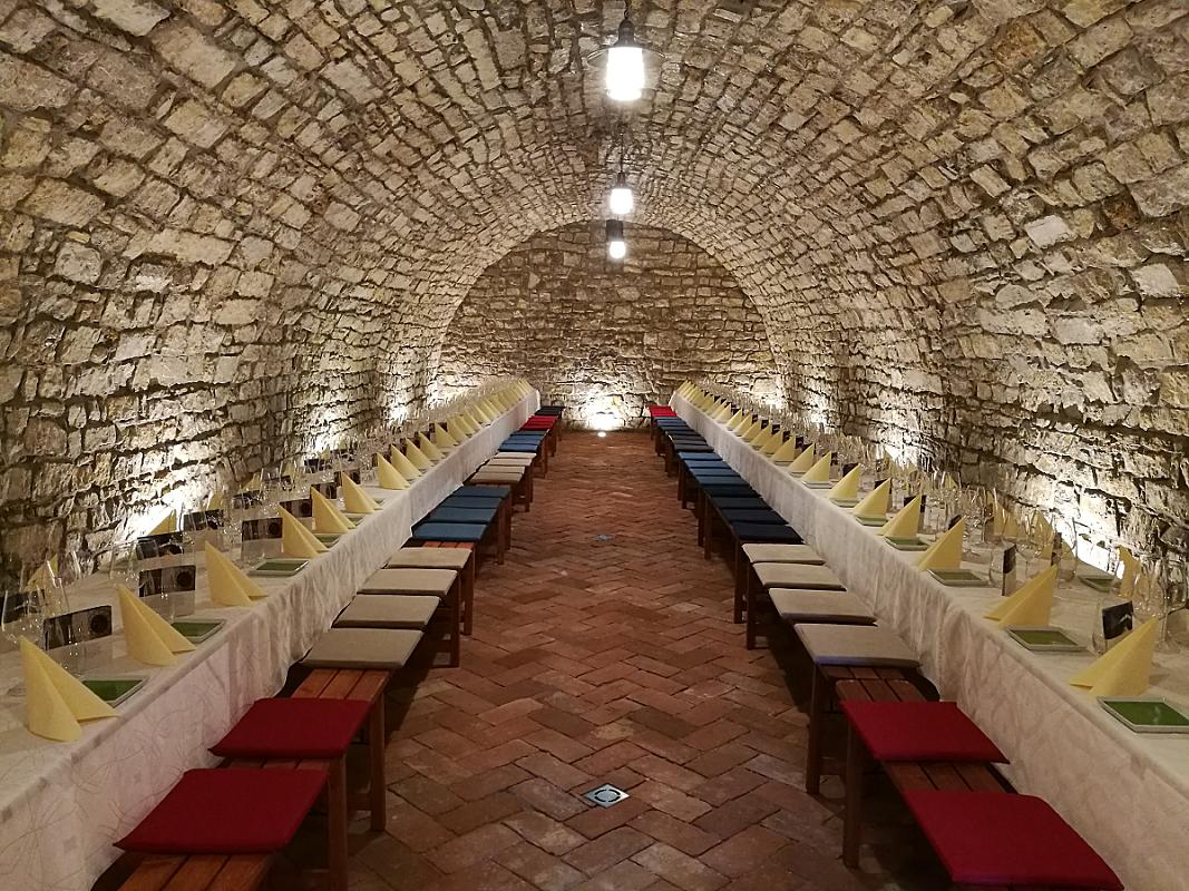 Darab Pince terembérlés