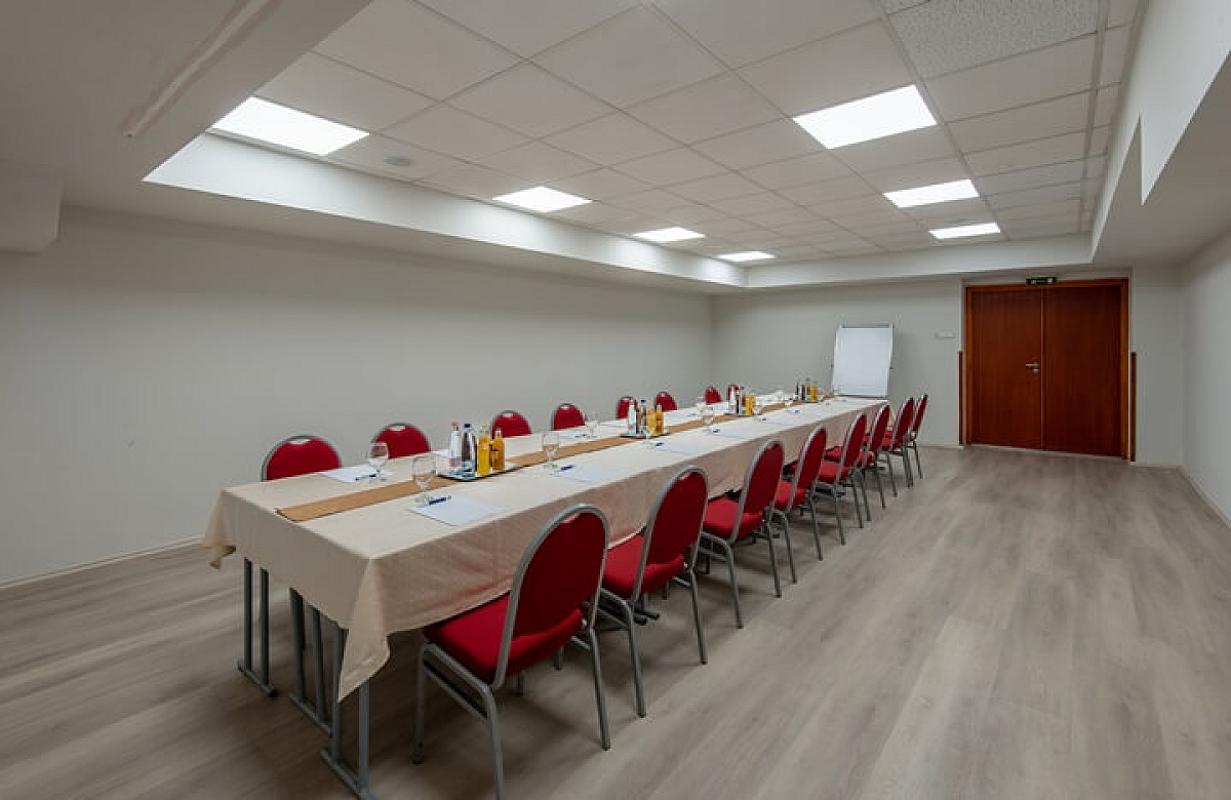 Szívós Béla terembérlés