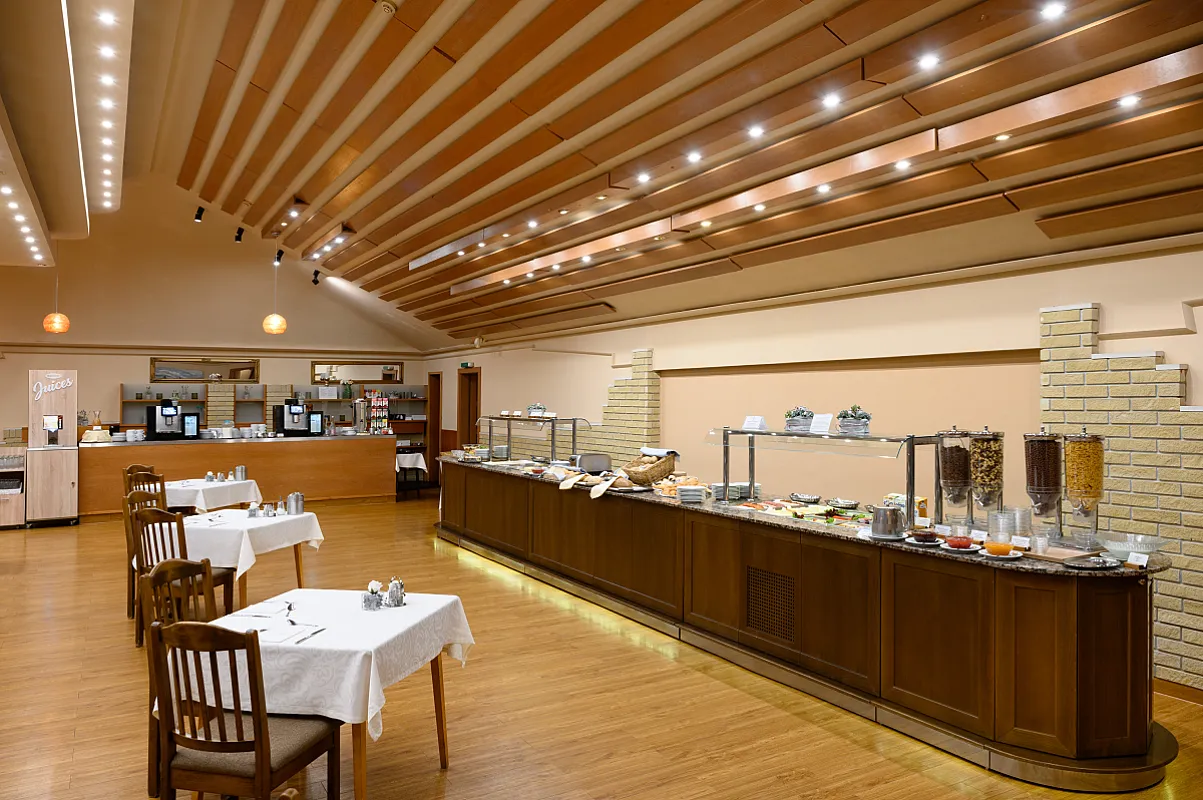 Aranyhomok Hotel Business & Relax