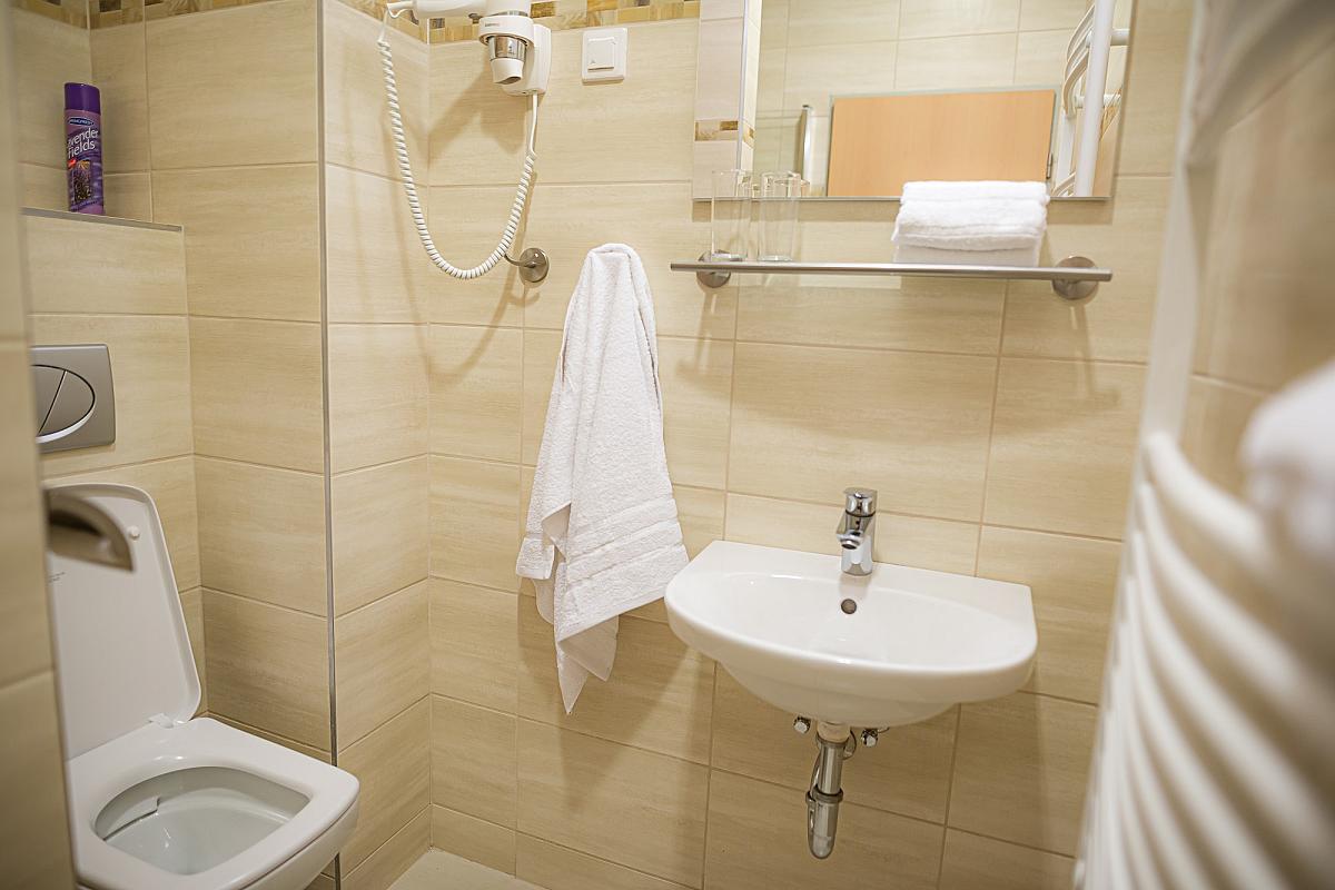 4 Évszak Hegyihotel