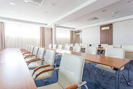 Outlet Hotel Polgár