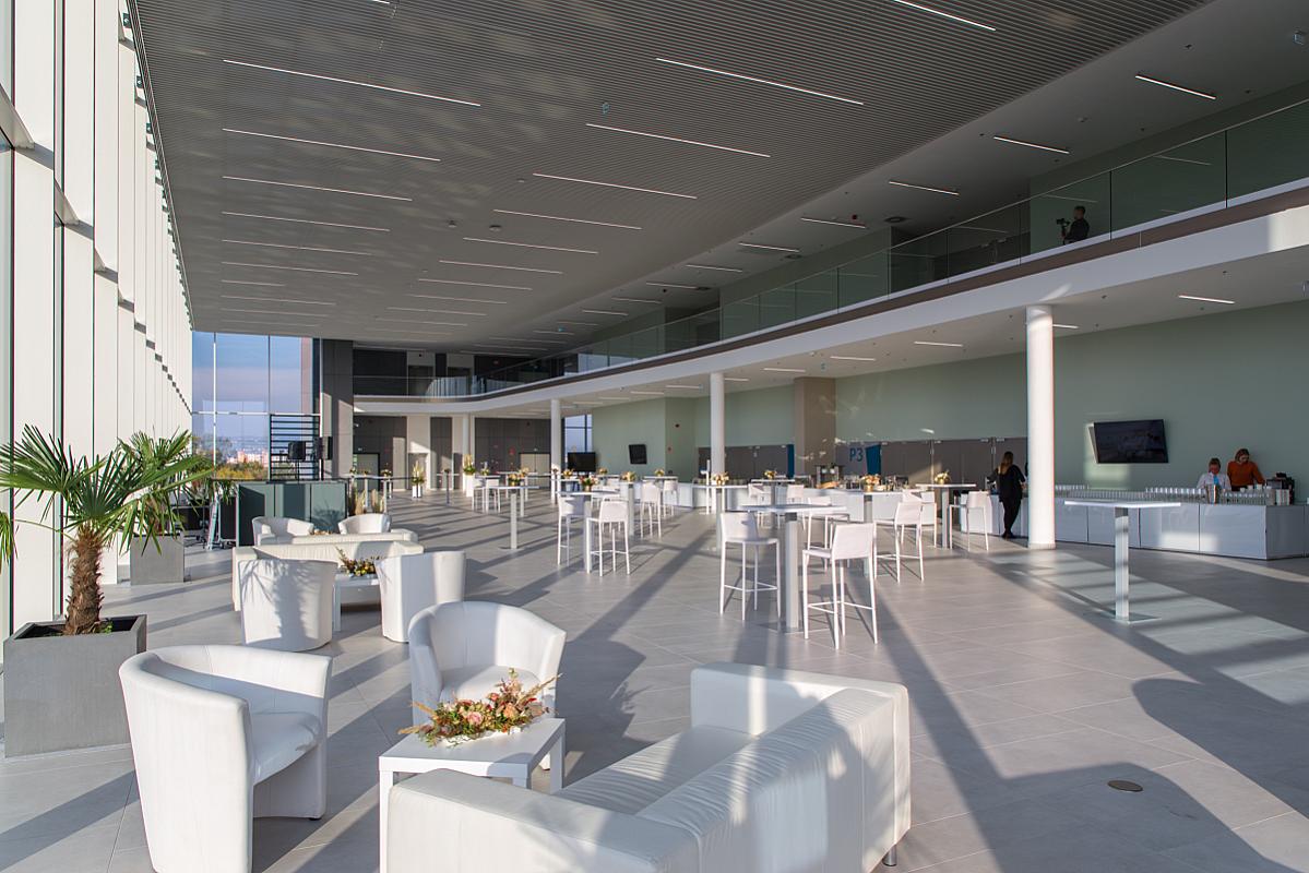 C Kongresszusi Központ Plenáris foyer