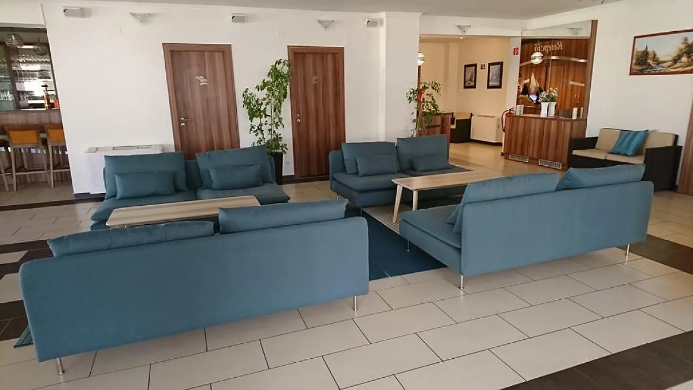 Balaton Colors Beach Hotel