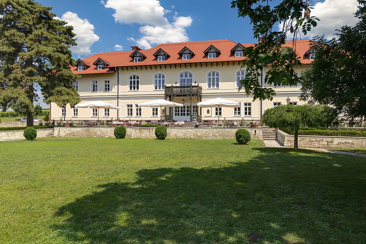 Gróf Degenfeld Kastélyszálló