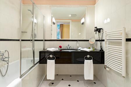 Gróf Degenfeld Kastélyszálló