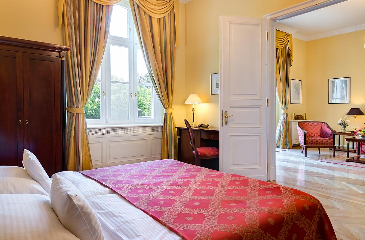 Gróf Degenfeld Kastélyszálló