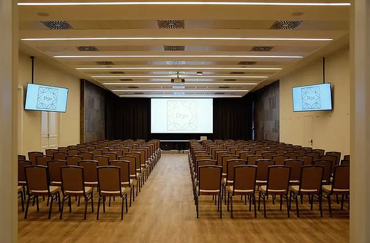 D50 Hotel és Rendezvényközpont