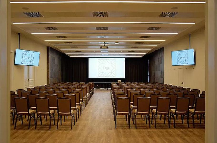 D50 Hotel és Rendezvényközpont