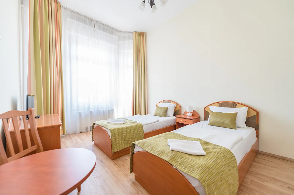 Baross City Hotel