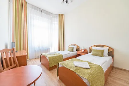 Baross City Hotel
