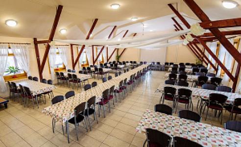 Cserkeszőlő Fürdő és Gyógyászati Központ Jurta Tábor