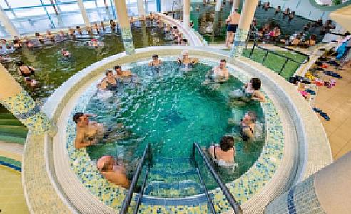 Cserkeszőlő Fürdő és Gyógyászati Központ Jurta Tábor