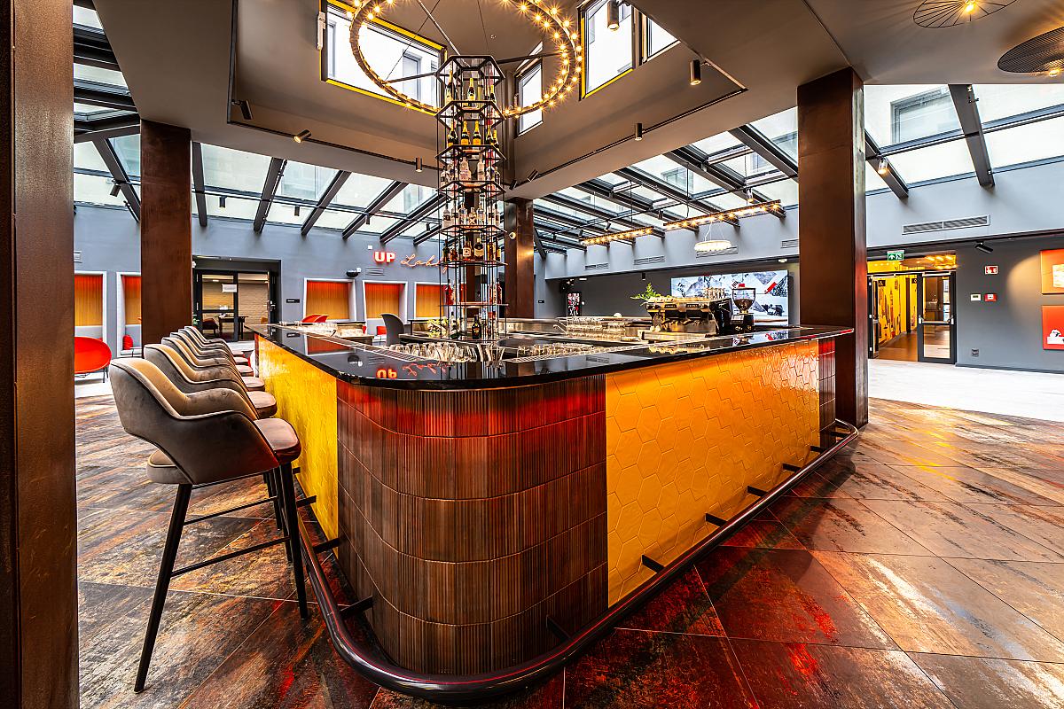 Lobby Bár