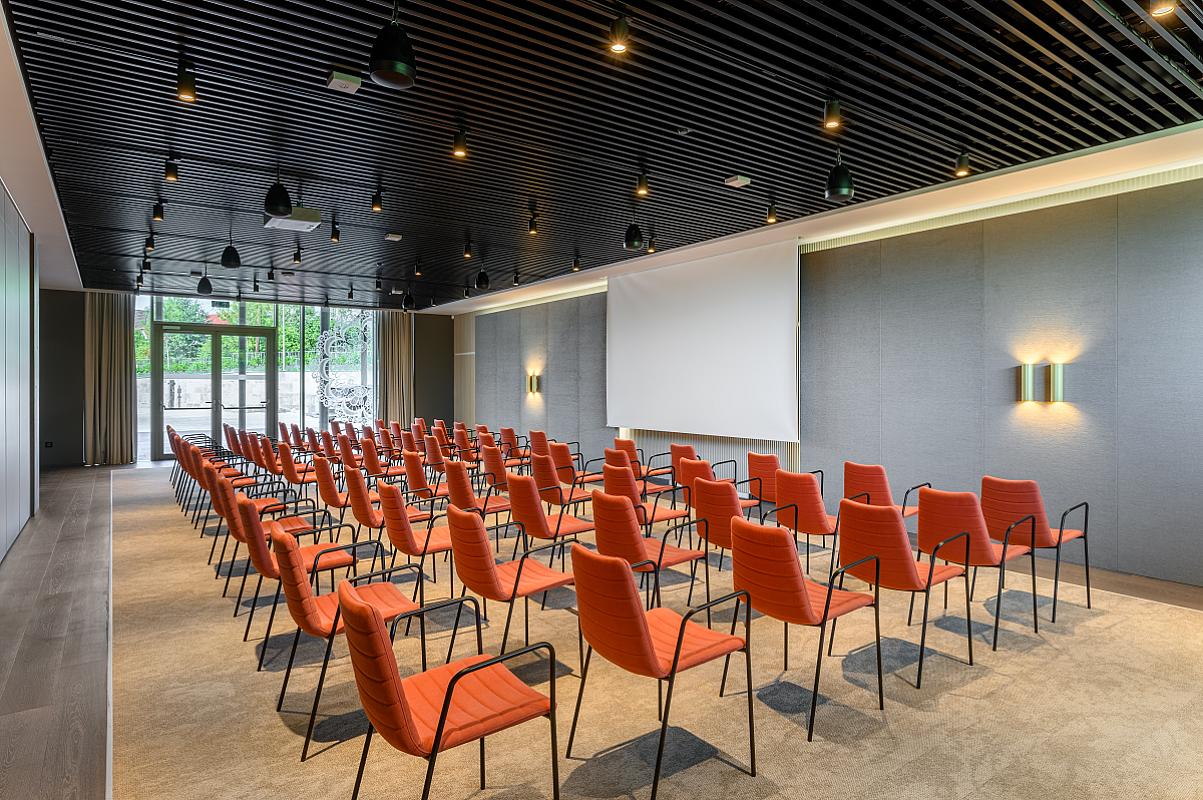 Meeting 2 terembérlés