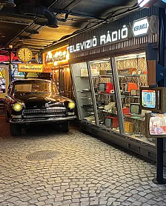 Budapest Retro Élményközpont