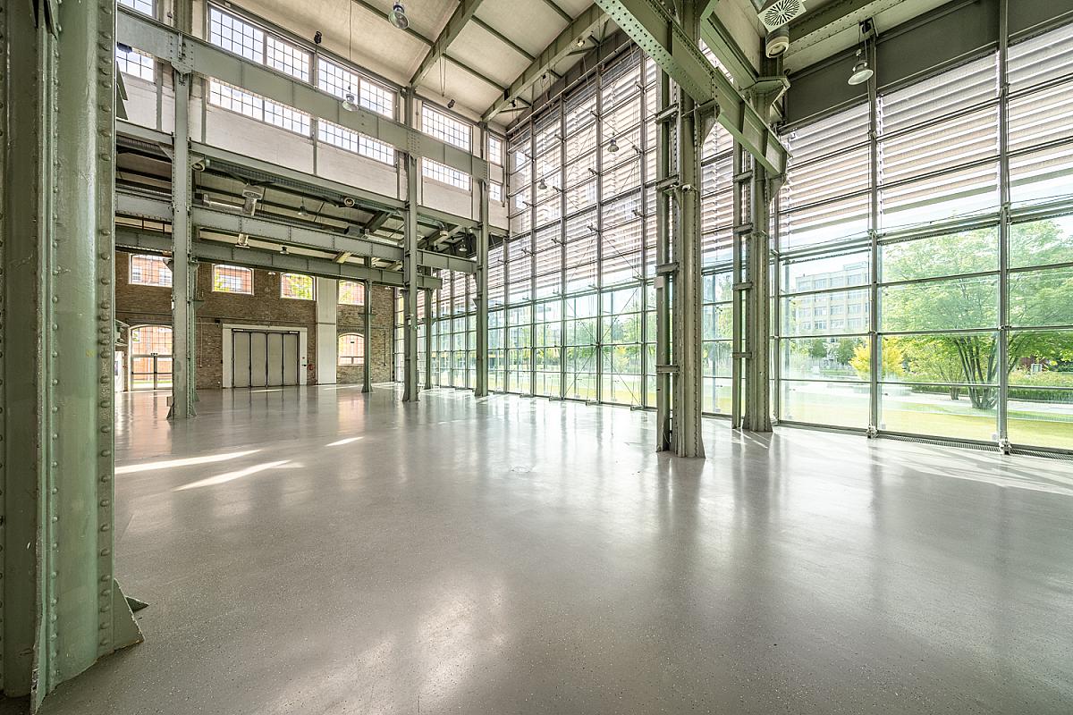 D épület - Üvegcsarnok