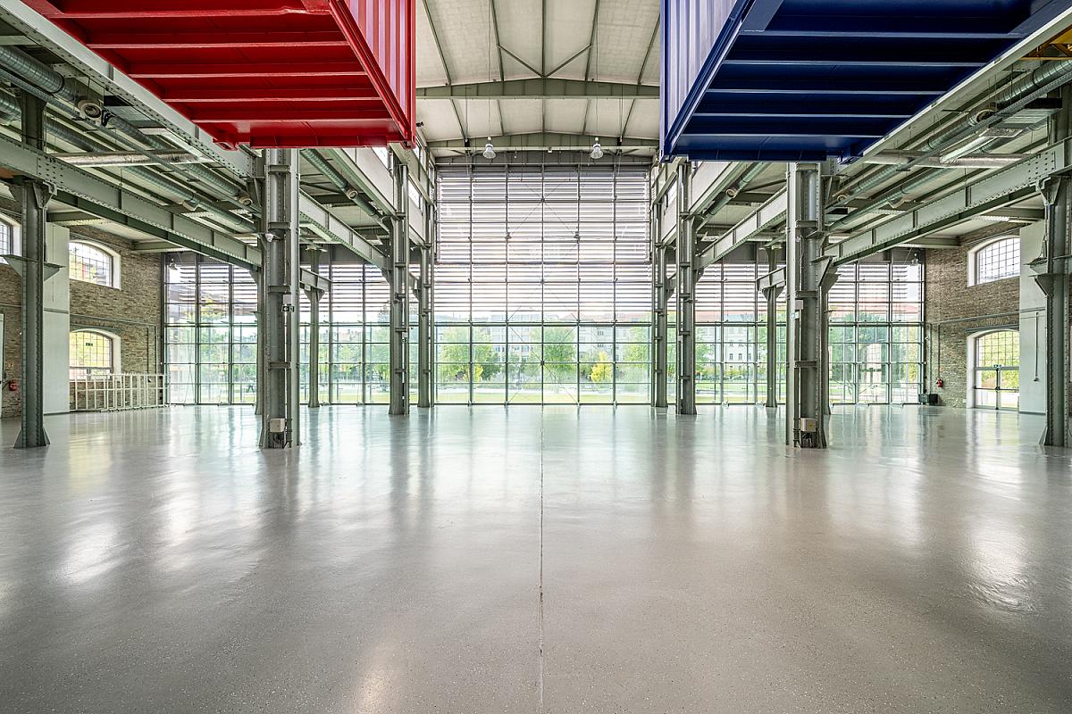 D épület - Üvegcsarnok