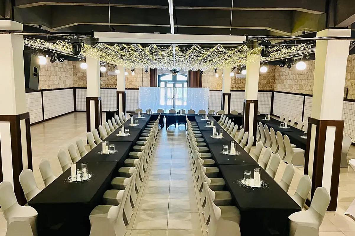 22 Rendezvényközpont & Boutique Hotel