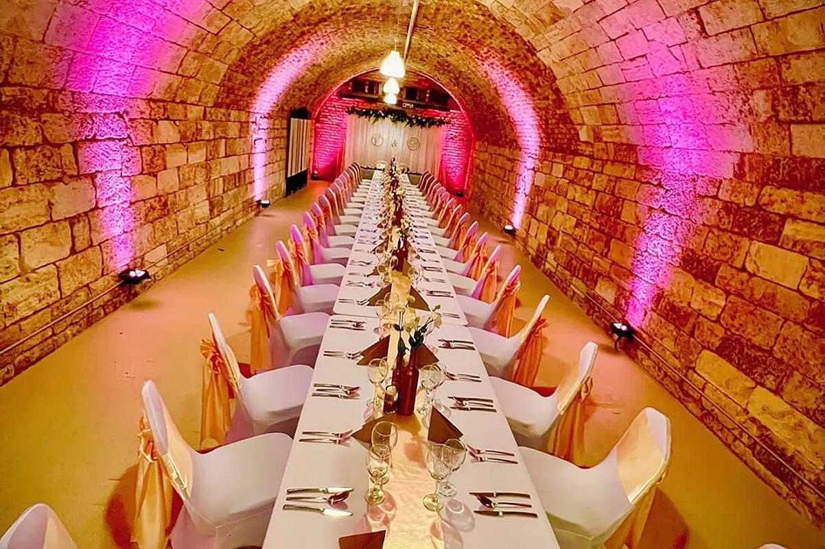 22 Rendezvényközpont & Boutique Hotel