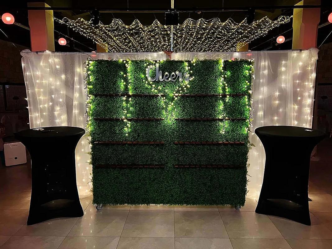 François díszterem