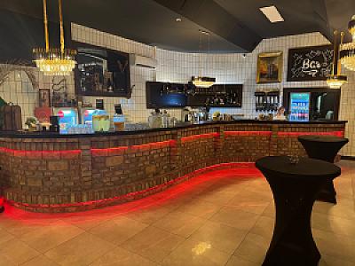 François díszterem