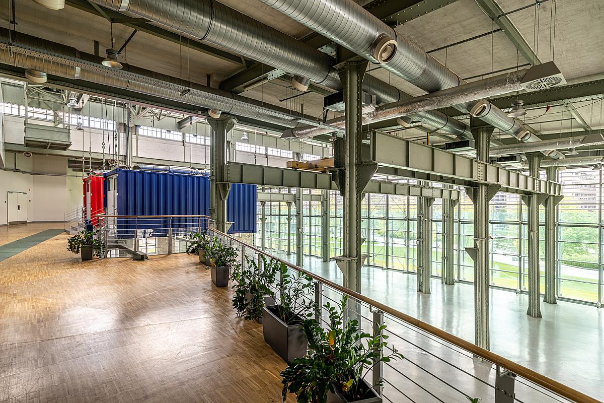 D épület - Üvegcsarnok