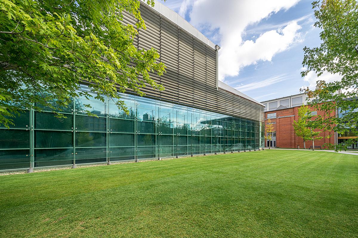 D épület - Üvegcsarnok