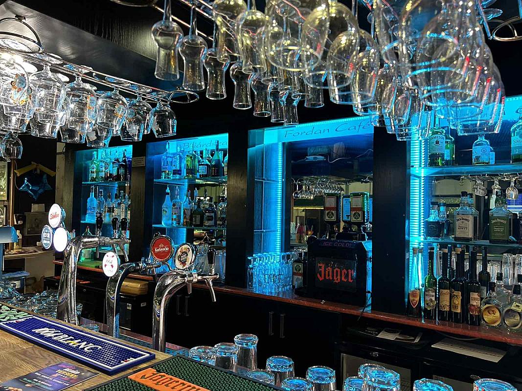 Fordan Hotel és Center