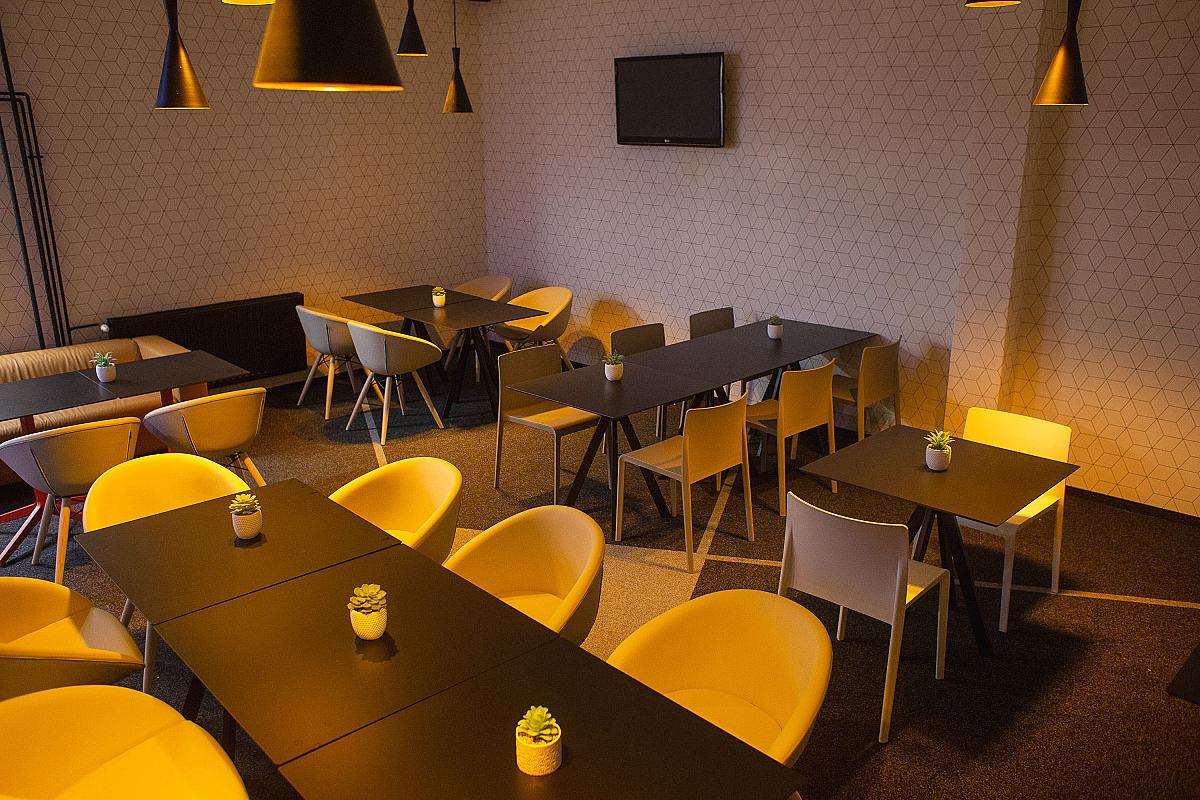 Fordan Hotel és Center