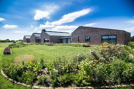 Öregtölgy Farm