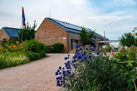 Öregtölgy Farm