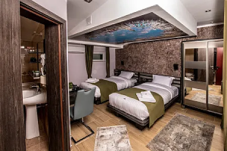 Hotel Novotheos
