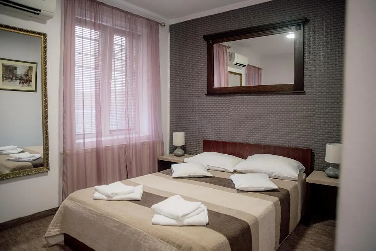Hotel Carnival