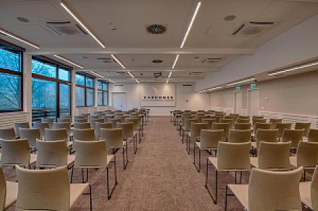 Cardoner Hotel és Konferenciaközpont Plenáris rendezvényterem