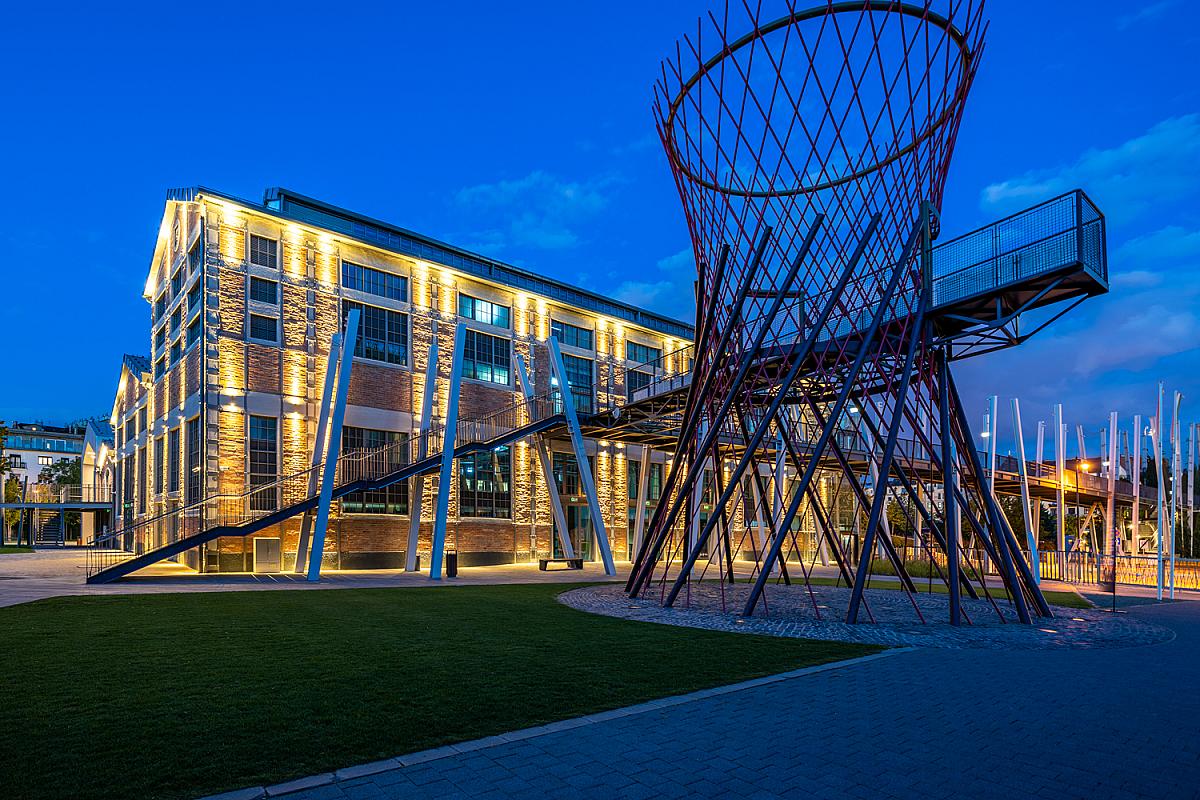 G épület - Fogadó