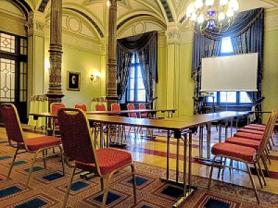 Akadémia Klub Kodály-rendezvényterem