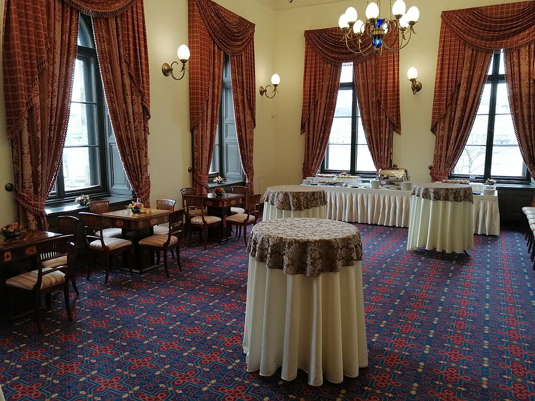Akadémia Klub Sarokterem