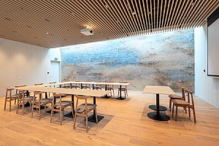 REED Luxury Hotel & Bistro